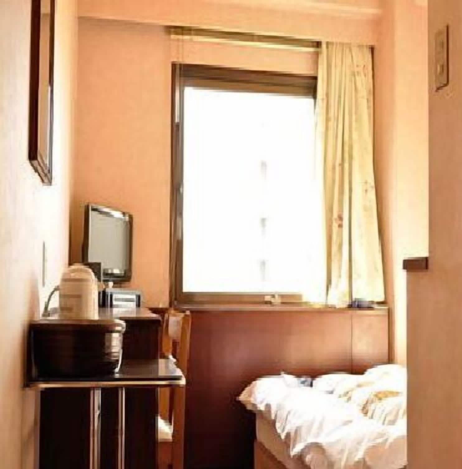 Hotel Los Inn Kochi Екстер'єр фото